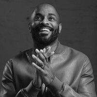 Mark de Lisser — Distinguished vocal coach and visionary director of choral performance