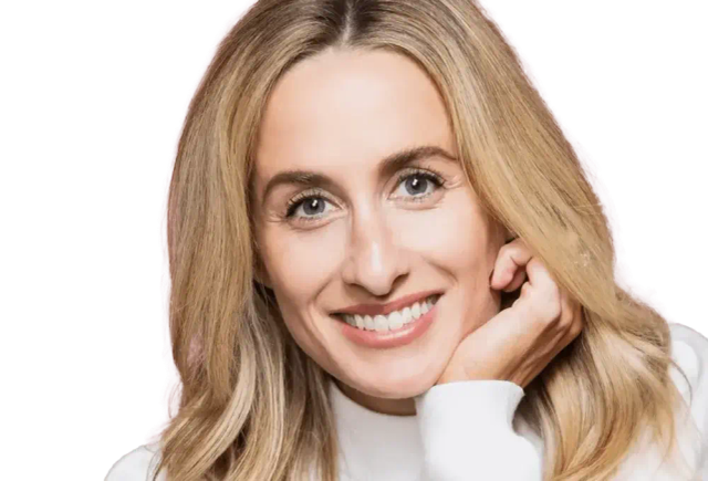 Dr Julie Smith — Distinguished Clinical Psychologist and Bestselling Mental Health Author
