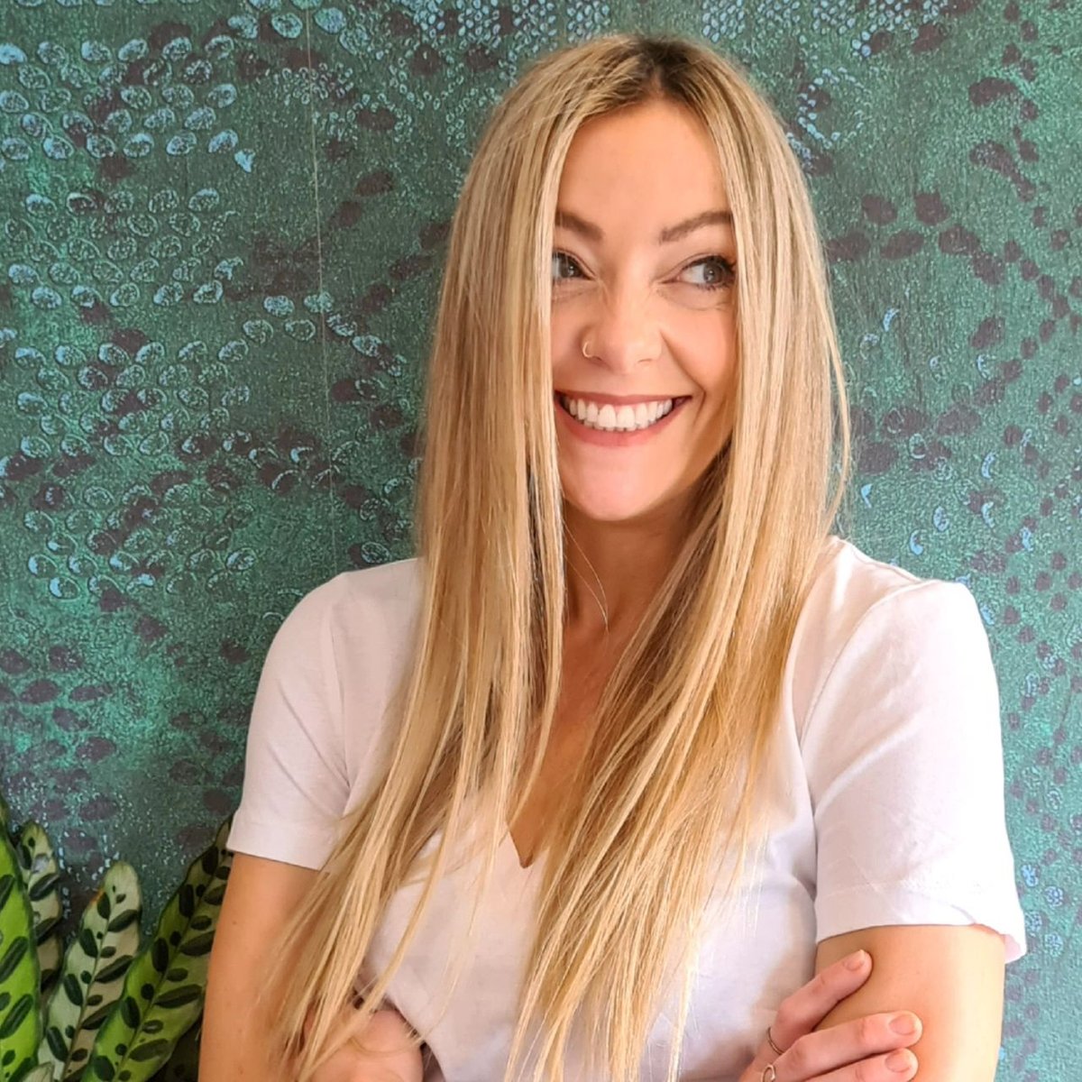 Cherry Healey — Versatile Television Broadcaster and Expert on Consumer Psychology
