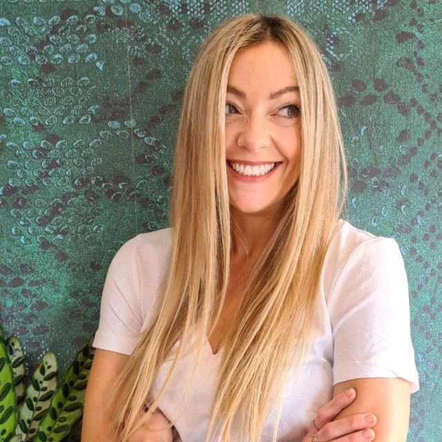 Cherry Healey — Versatile Television Broadcaster and Expert on Consumer Psychology