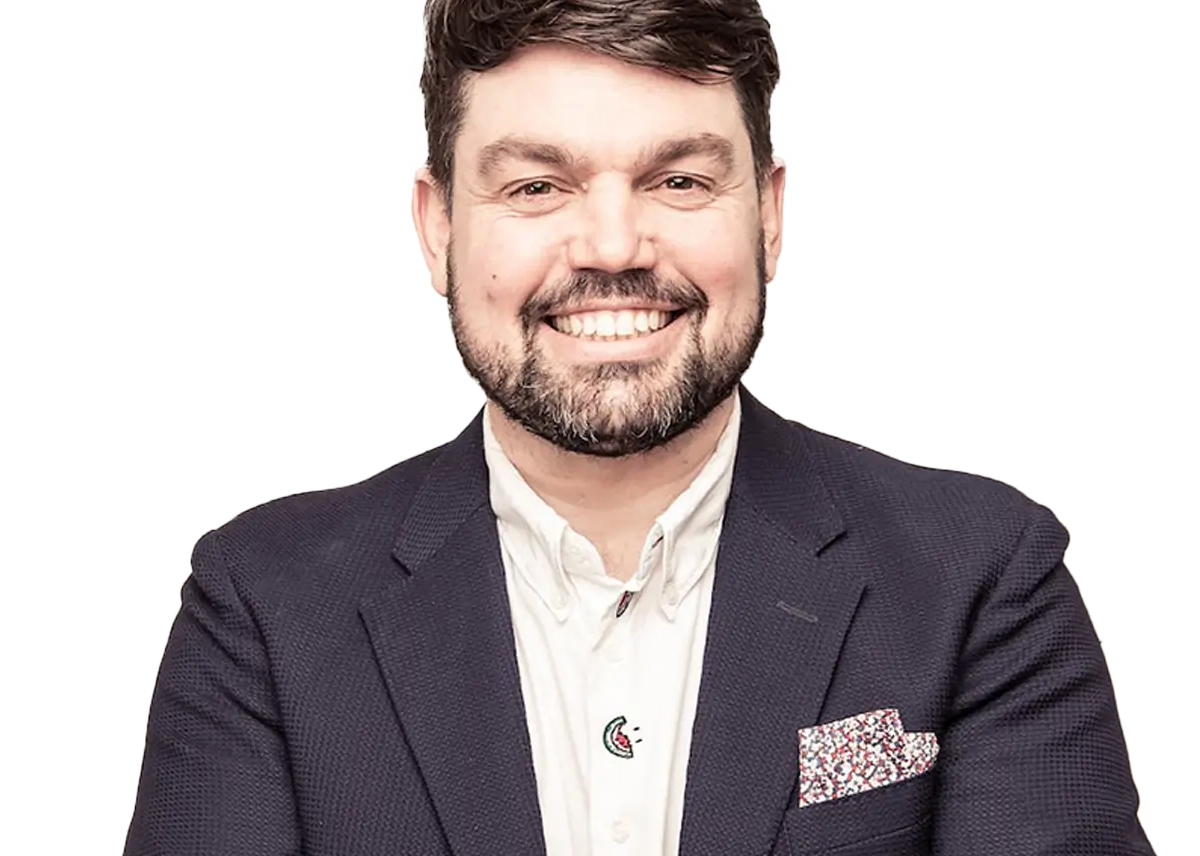 Charlie Baker — Versatile Comedian, Actor and talkSPORT Radio Presenter
