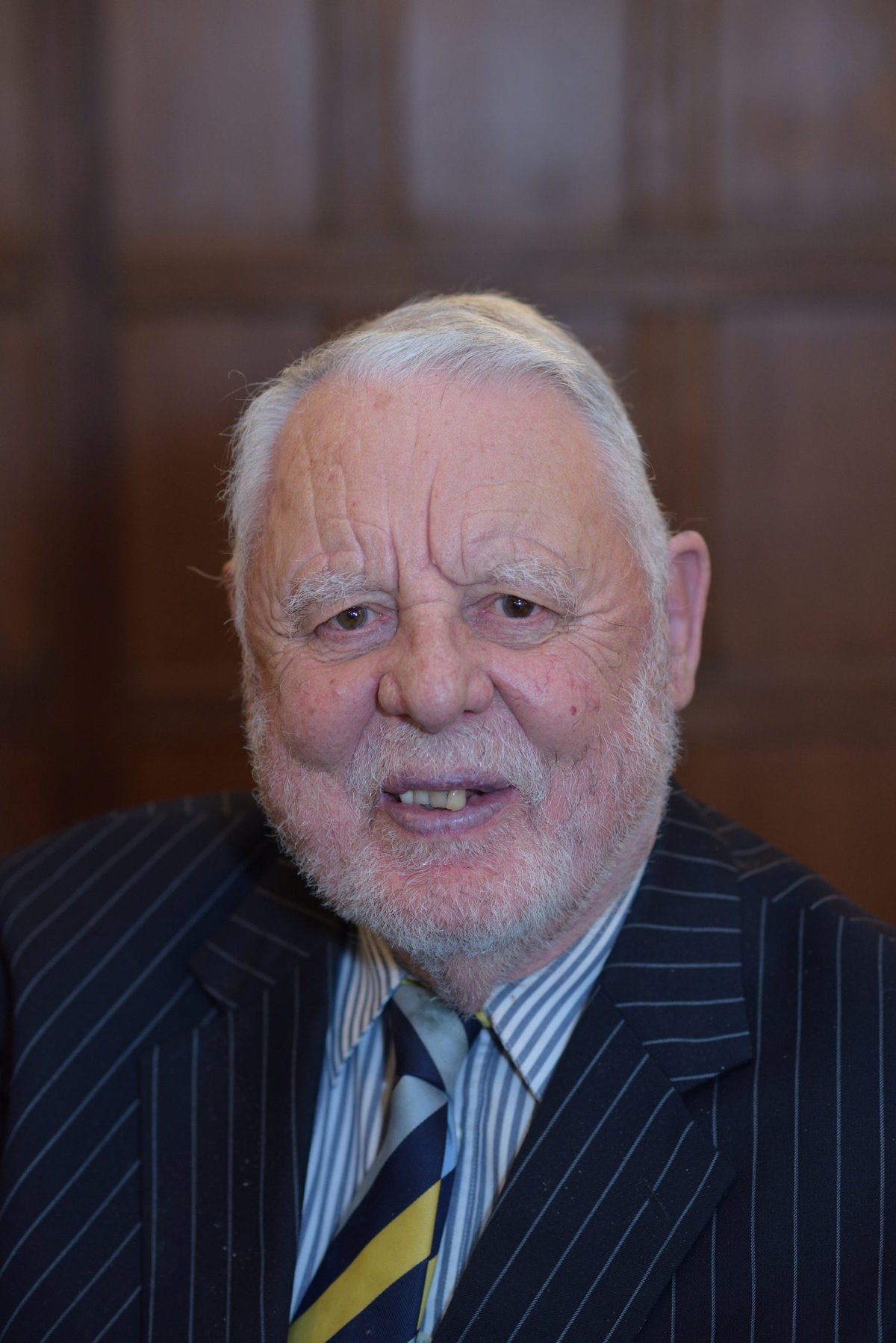 Sir Terry Waite KCMG CBE — Expert on Endurance, Humanitarian Responsibility and Global Ethics