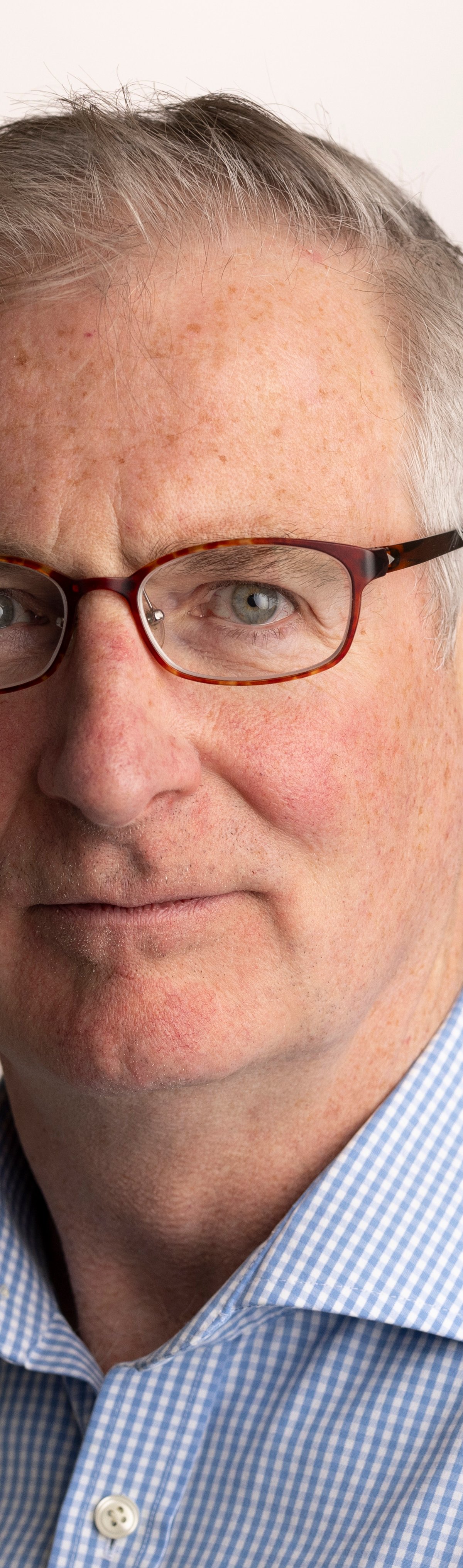 James Kynge — Award-winning Financial Times Journalist and Specialist on Chinese Geopolitics