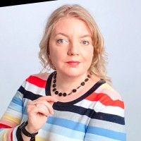 Claer Barrett — Financial Times Consumer Editor and Renowned Personal Finance Authority