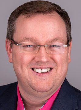 Declan Curry — Distinguished Financial Broadcaster and Business Commentator