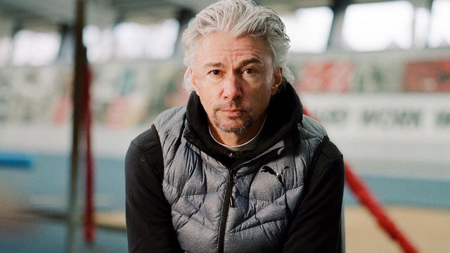 Jonathan Edwards — Elite Olympic champion and world record-holding triple jumper