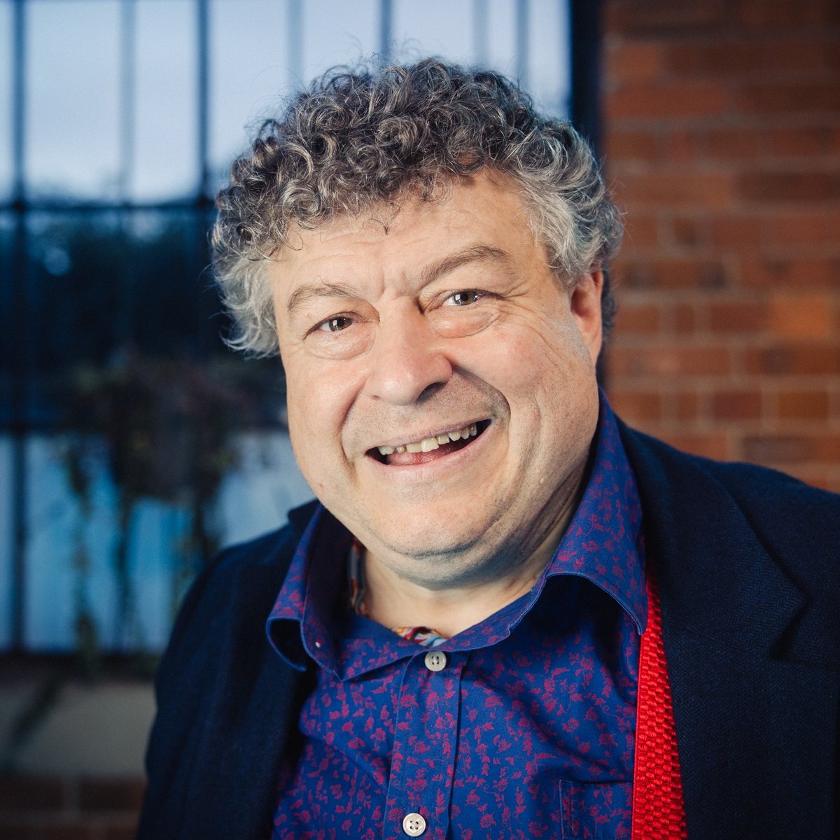 Rory Sutherland — Distinguished Vice Chairman of Ogilvy and Pioneer of Behavioural Marketing