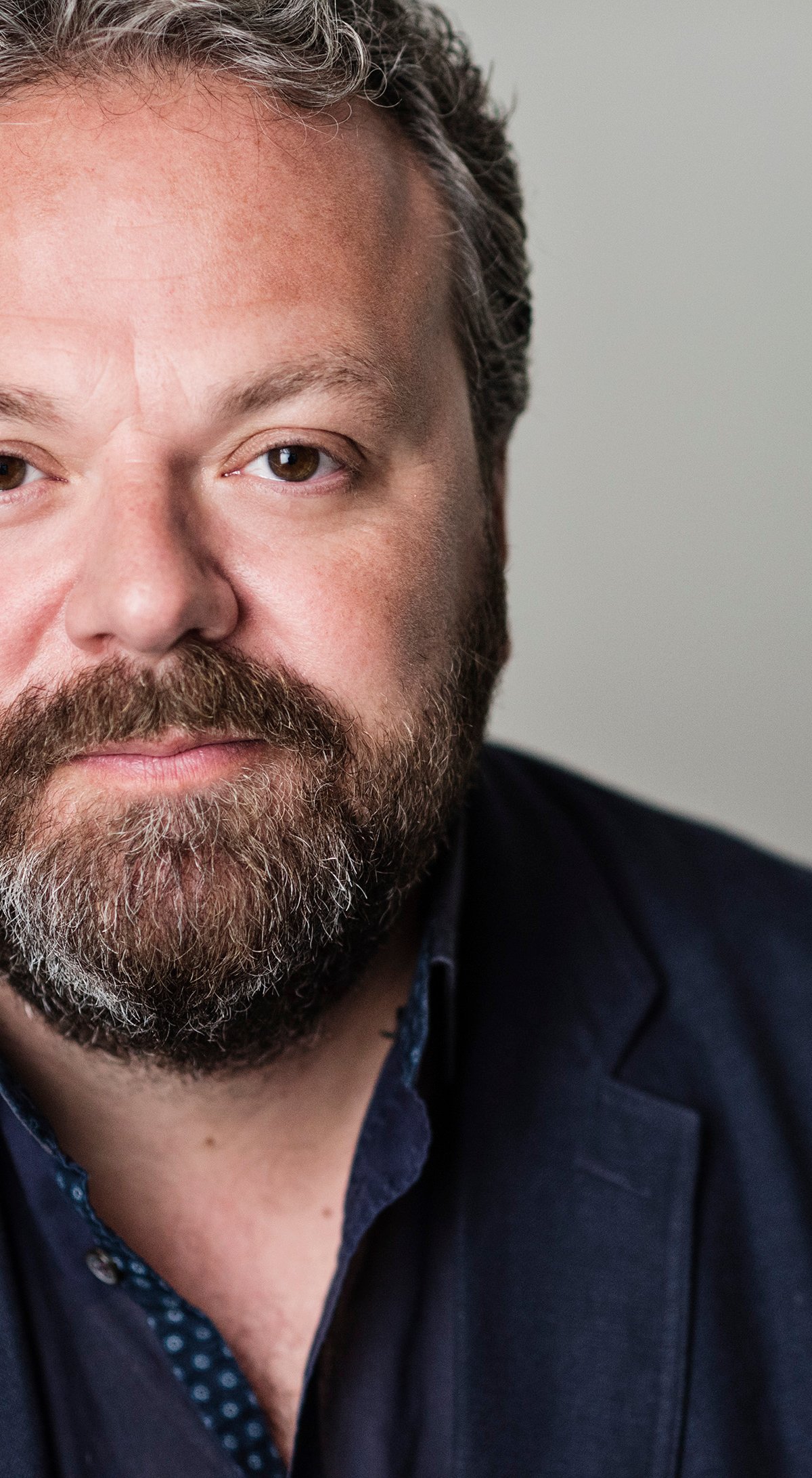 Hal Cruttenden — Premier British Comedian, Broadcaster, and Accomplished Character Actor