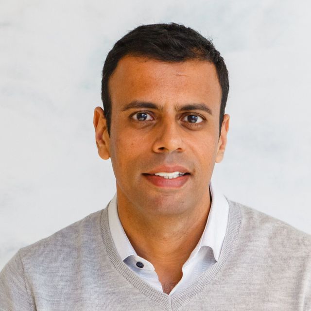 Sacha Deshmukh — Specialist in Global Strategy and Crisis Leadership