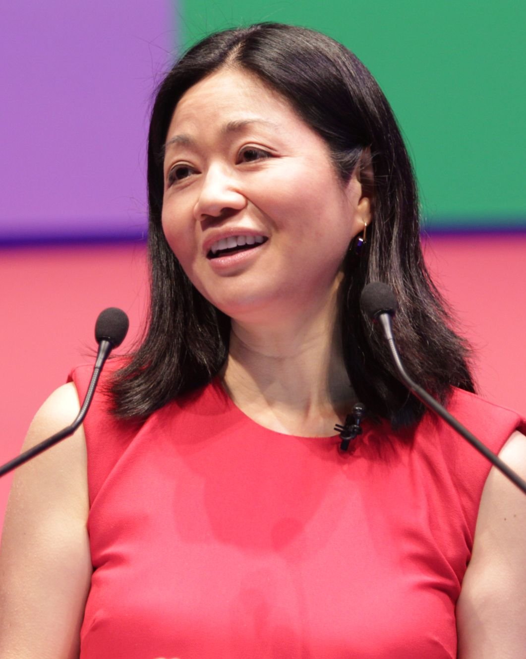 Linda Yueh — Director of the Oxford University China Growth Centre