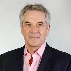 Sir Peter Westmacott — Former British Ambassador to the United States and Distinguished Diplomat