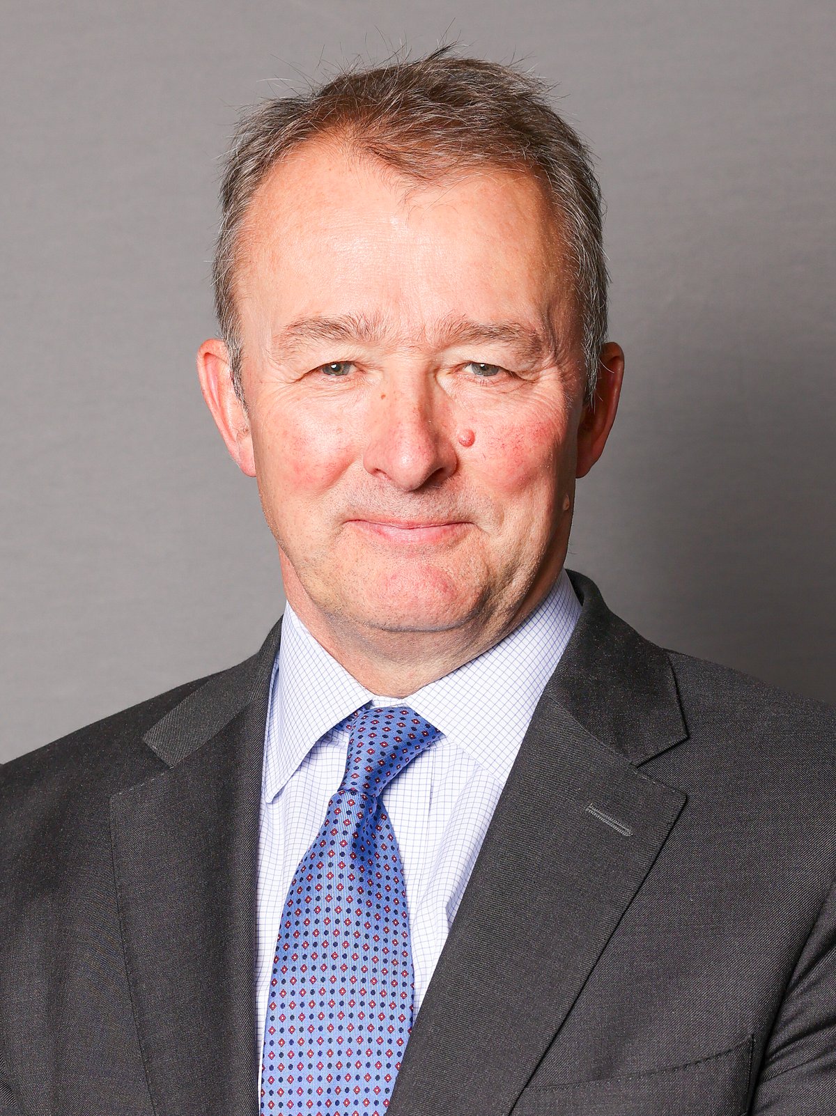 Simon Hart — Former Cabinet Minister and Government Chief Whip Providing Insider Political Perspectives