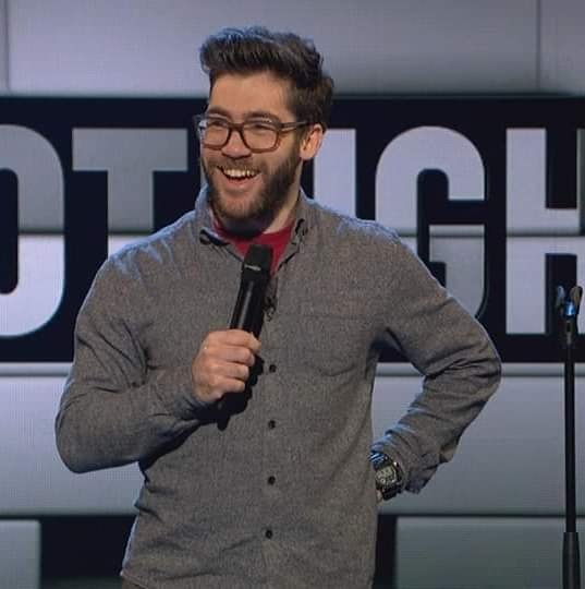Aaron Simmonds — Award-Winning Comedian, Presenter and Elite Athlete