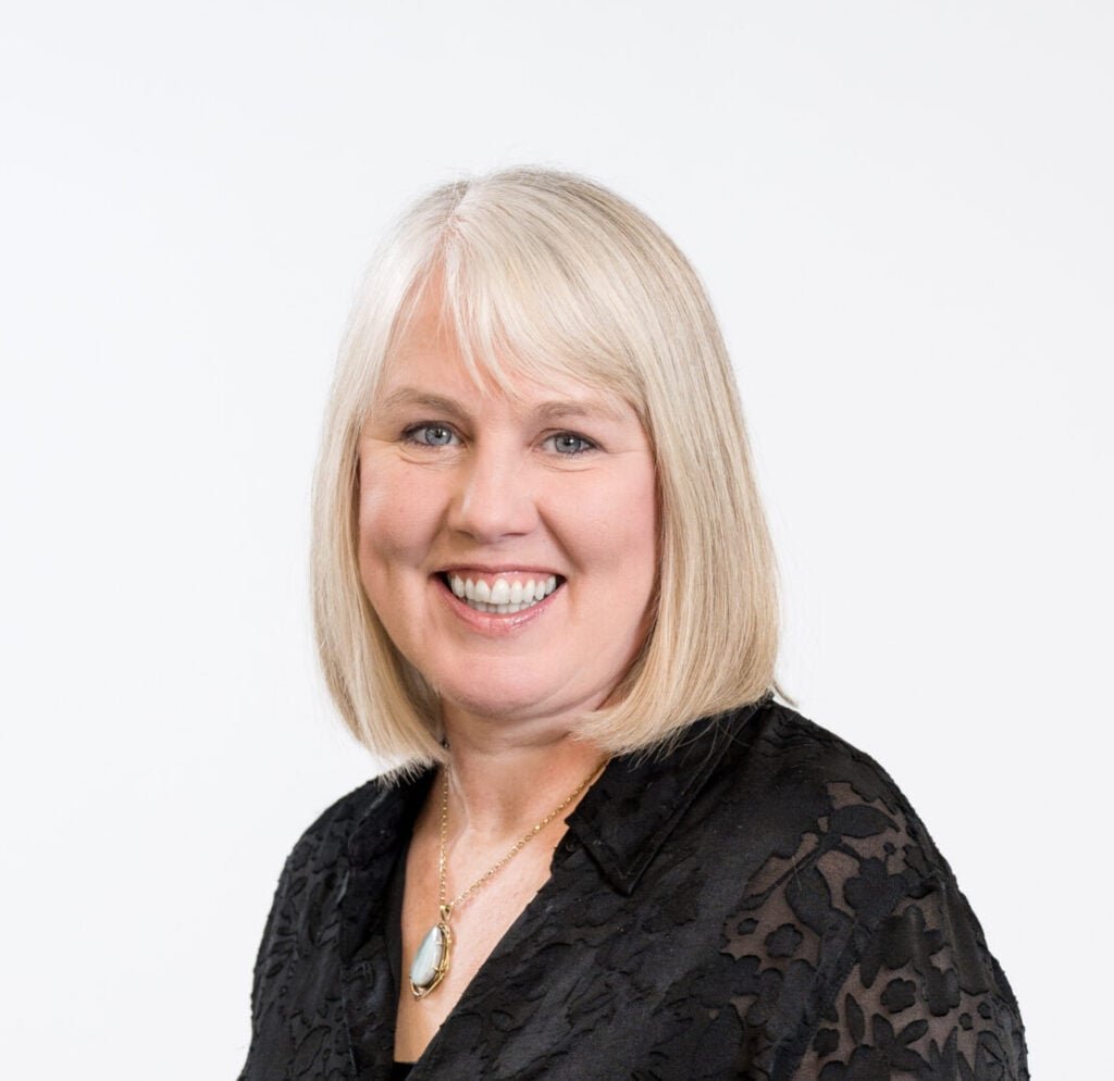 Dr Gabrielle Walker — Specialist in Climate Strategy and Sustainable Energy Transition