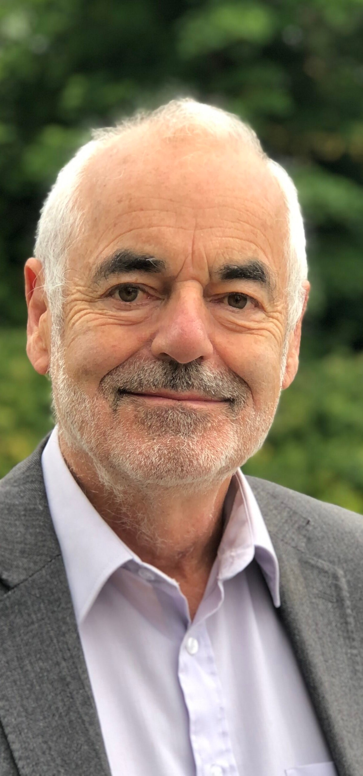 Professor Sir David Spiegelhalter OBE FRS — Distinguished Professor of Statistics and Authority on Risk Communication