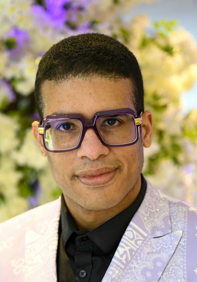 Lee Chambers — Award-Winning Business Psychologist and Expert in Gender Equity and Mental Health