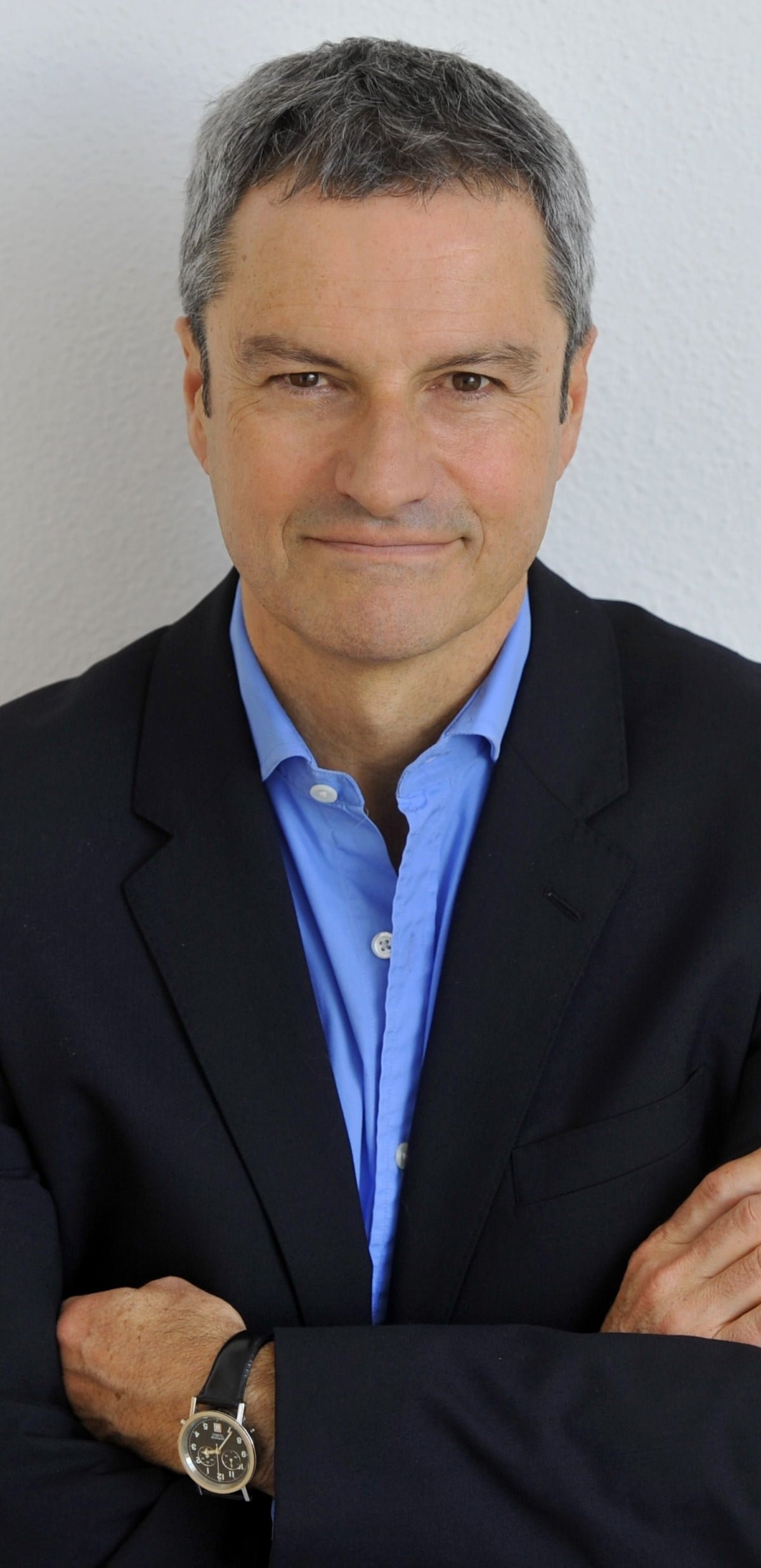 Gavin Esler — Renowned Broadcaster, Columnist and Expert on Global Political Leadership