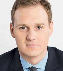 Dan Walker — Lead News Anchor and Award-winning Broadcast Journalist