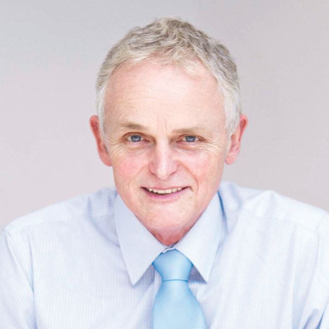 Professor Steve Peters — Distinguished Consultant Psychiatrist and Specialist in Elite Performance Psychology