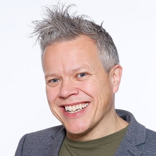 Rob Deering — Award-Winning Musical Comedian and Versatile Event Host