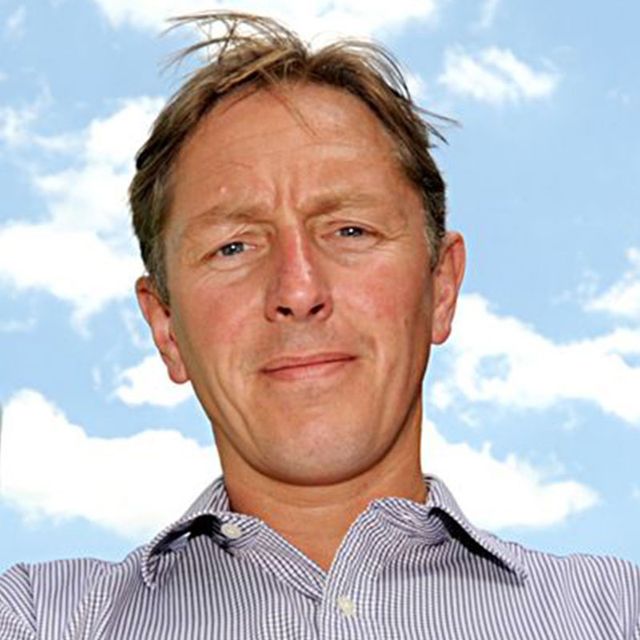 Chris Hunter — Renowned Counter-Terrorism Authority and Former Bomb Disposal Specialist