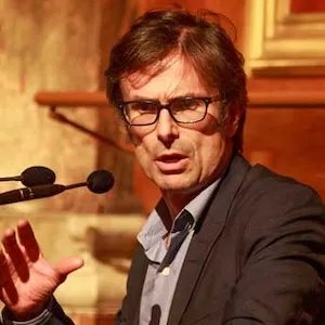 Robert Peston — Lead Political Editor for ITV and Acclaimed Economic Broadcaster