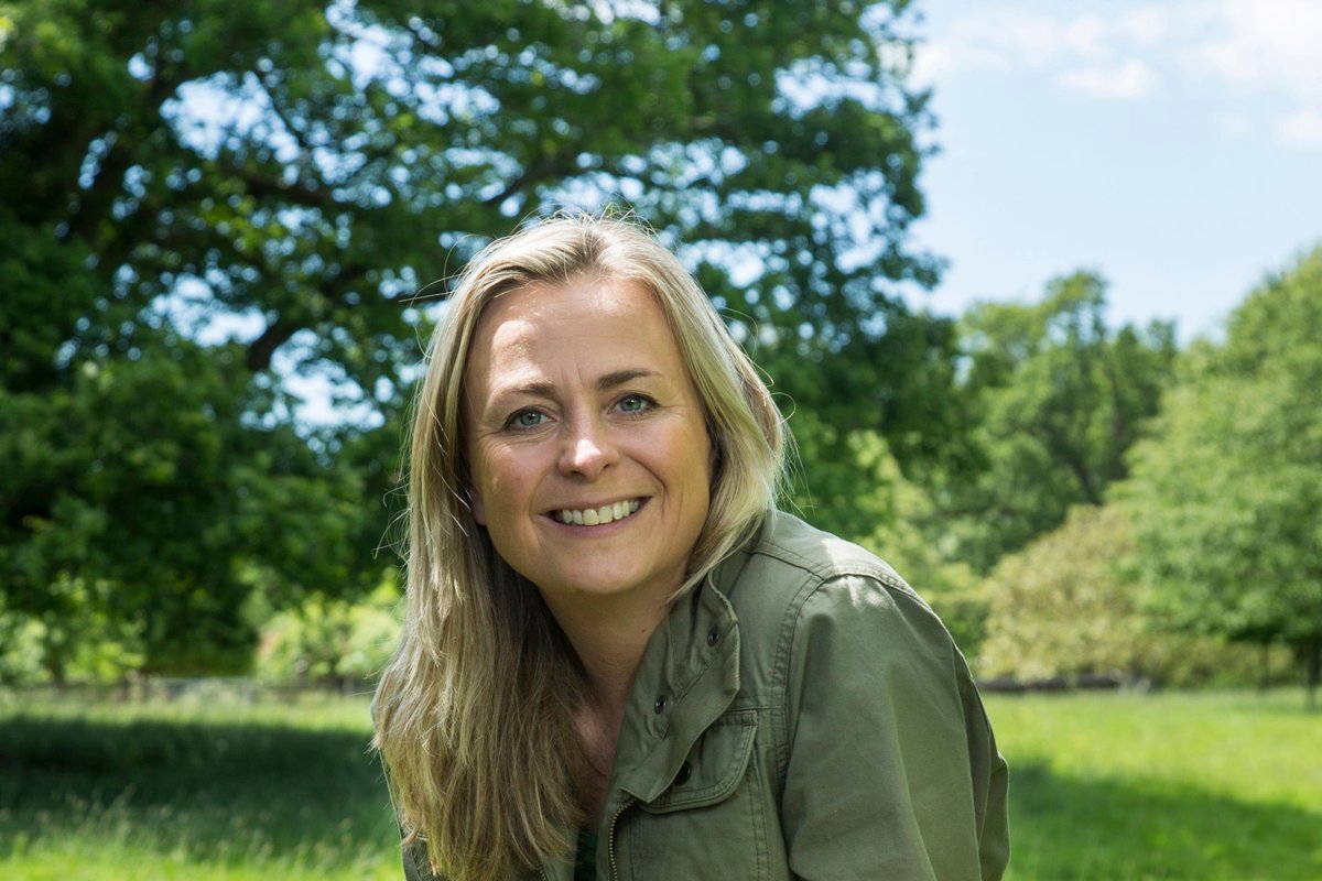 Philippa Forrester — Distinguished Wildlife Presenter and Environmental Conservationist