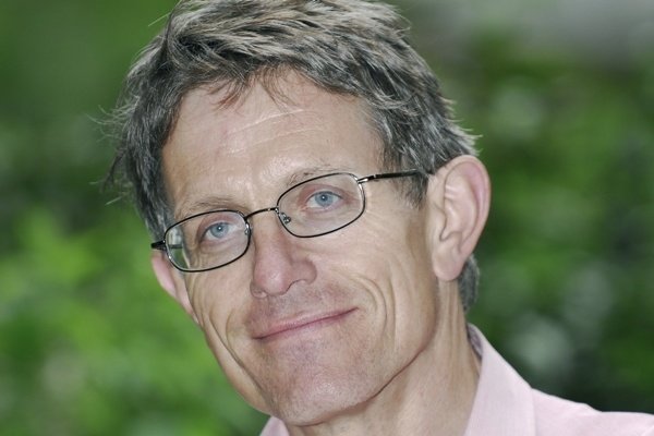 Simon Calder — Acclaimed Travel Correspondent and Specialist Broadcaster