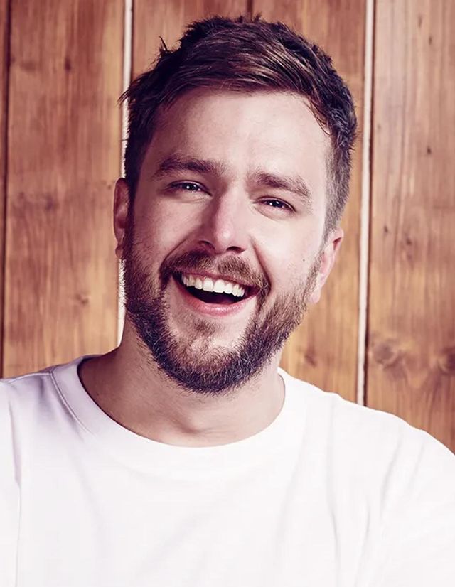 Iain Stirling — Award-Winning Scottish Comedian, Narrator and Television Presenter
