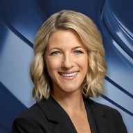 Jacqui Oatley — Distinguished Sports Broadcaster and Equality Advocate