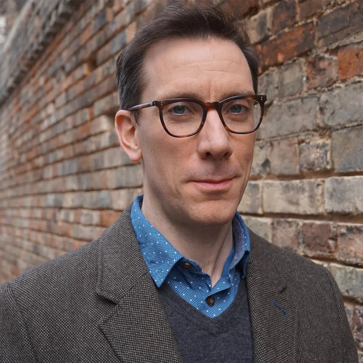Geoff White — Distinguished Investigative Journalist and Authority on Global Cybercrime