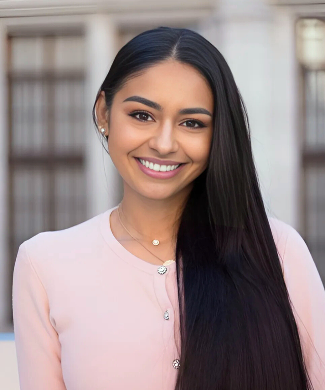 Nelufar Hedayat — Emmy-winning journalist and documentary filmmaker specialising in global social ethics