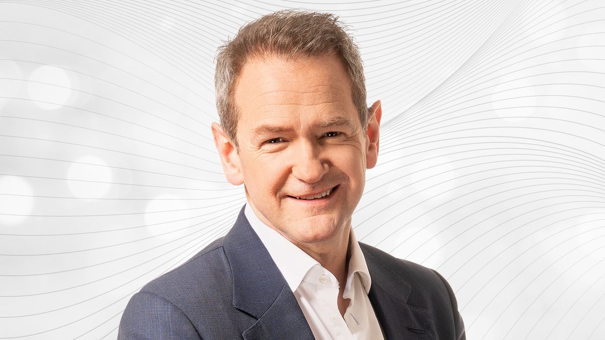 Alexander Armstrong — Versatile actor, accomplished broadcaster, and celebrated television host