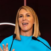 Debra Searle — World-Class Adventurer and Professional Speaker